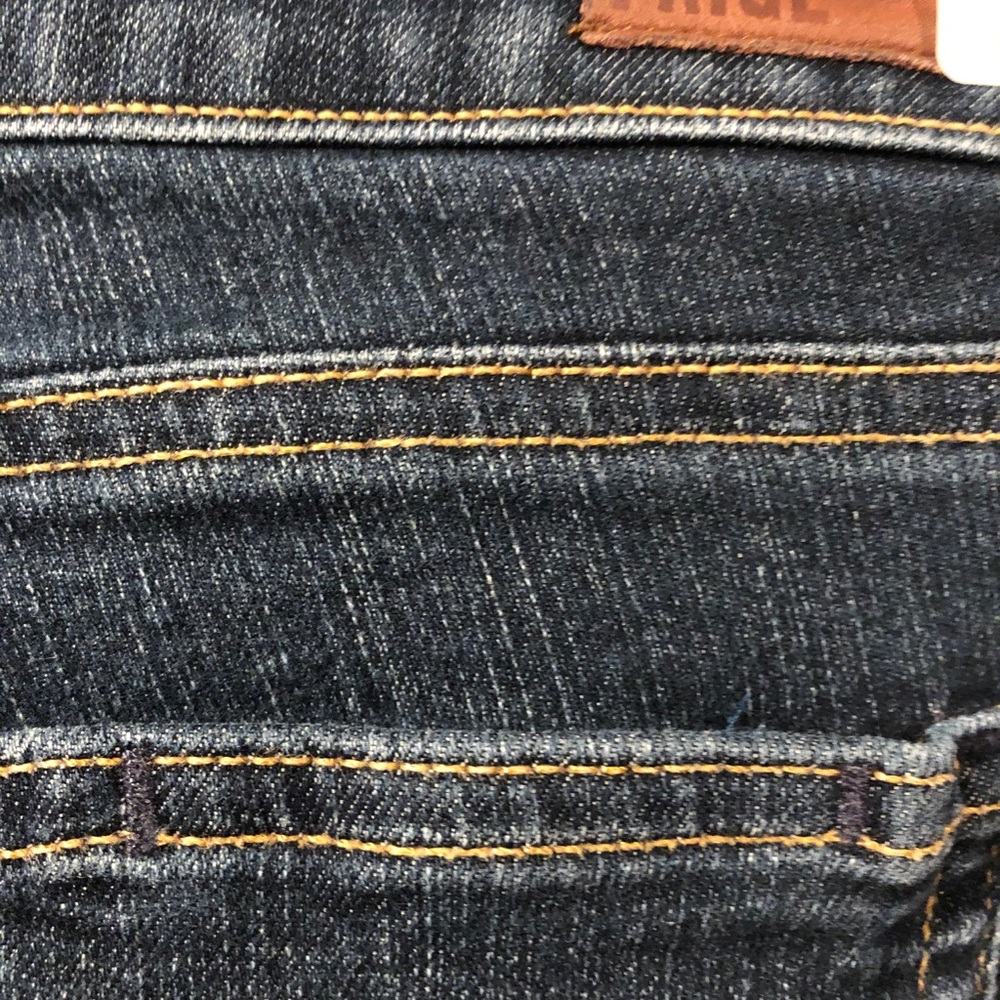 Jeans - Picture 2 of 4